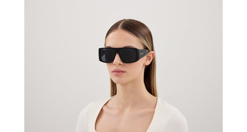 Saint Laurent SL 832